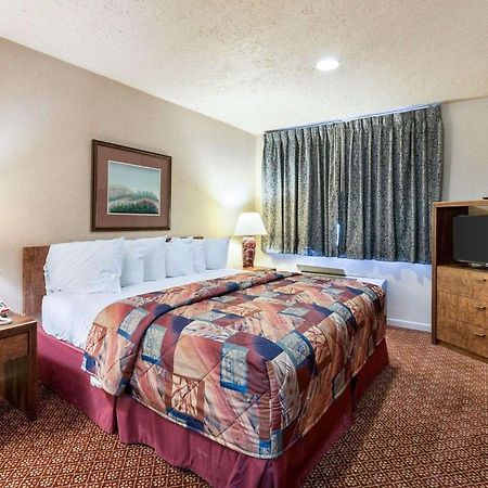 Rodeway Inn Jasper Exteriör bild